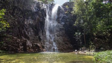 Cachoeira dos Dragōes em Pirenópolis - Transfer + Passeio Guiado
